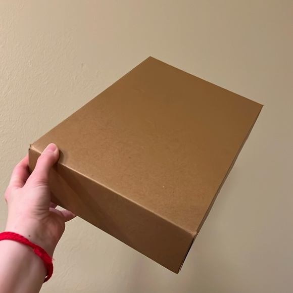 π 10/$10 π Brown Gift Box 3" x 9" x 13.5" - Picture 1 of 2